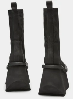 Concordians platform boots