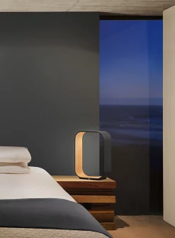 Contour table lamp