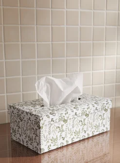 Contrasting foliage tissue box