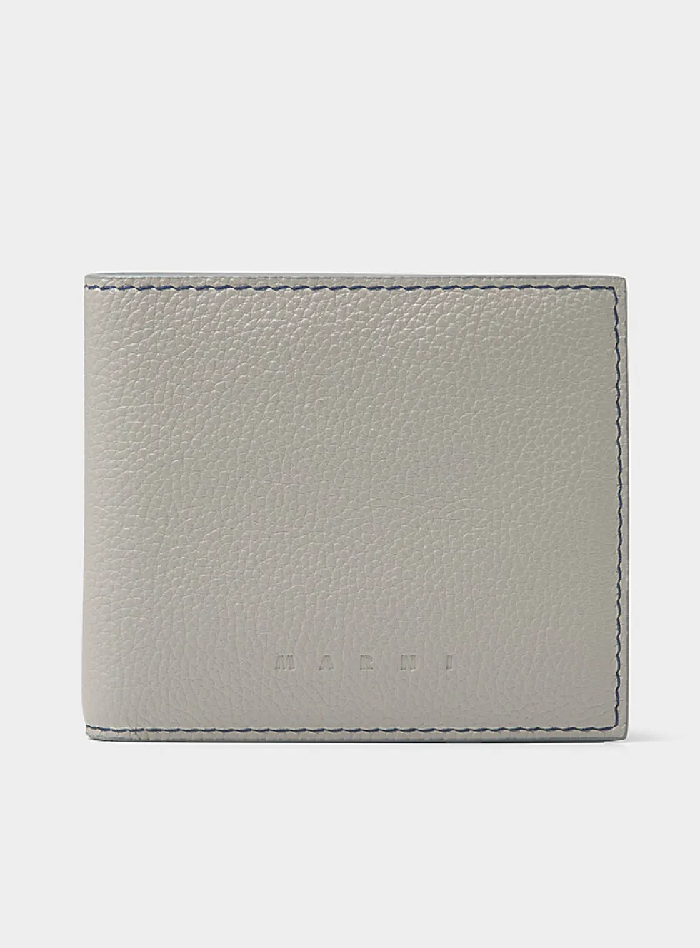 Contrasting interior folded wallet