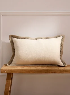 Contrasting trim pure linen removable-cover cushion