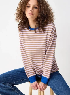 Contrasting trim striped T-shirt