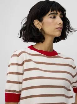 Contrasting trim striped sweater