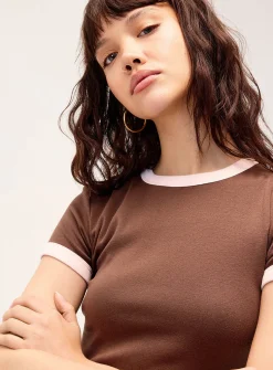 Contrasting trim T-shirt