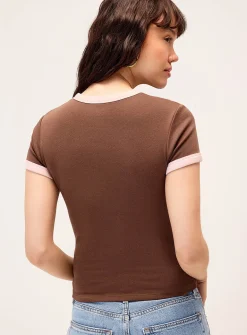Contrasting trim T-shirt