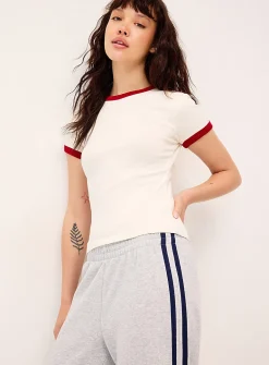 Contrasting trim T-shirt