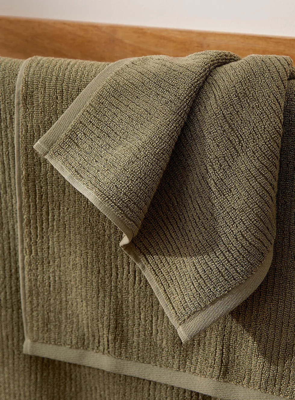 Cotton and modal towels