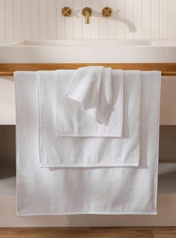 Cotton and modal towels