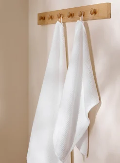 Cotton and modal towels