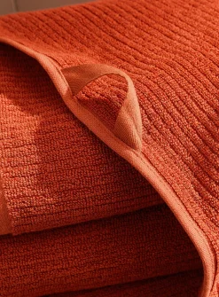 Cotton and modal towels
