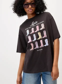 Cowboy boots T-shirt