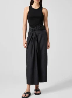 Crackled-texture sarong skirt