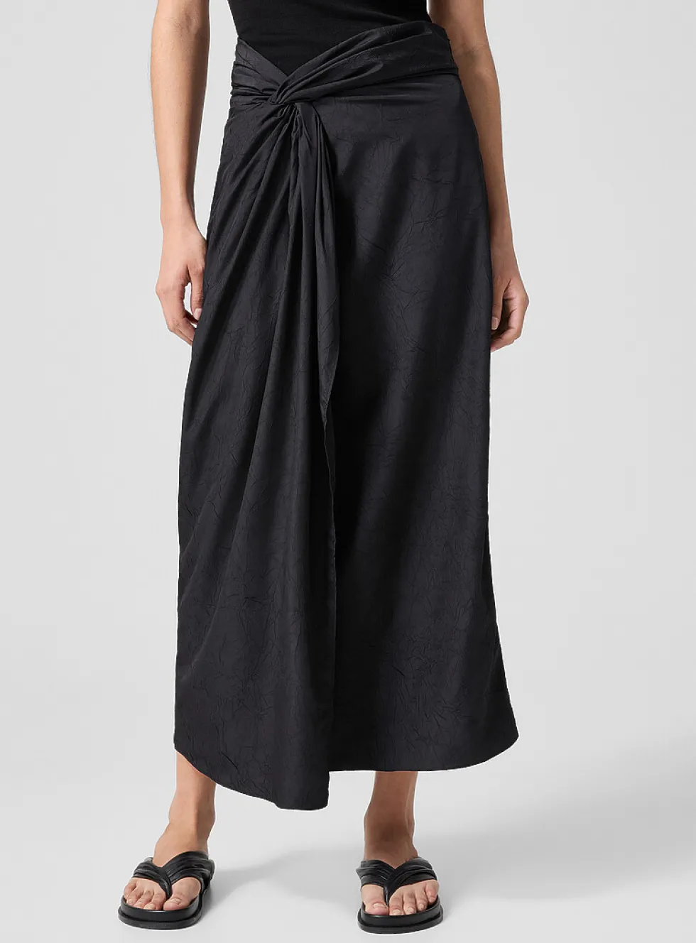 Crackled-texture sarong skirt