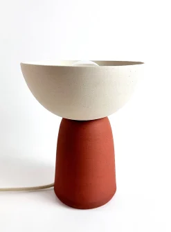 Crescent table lamp