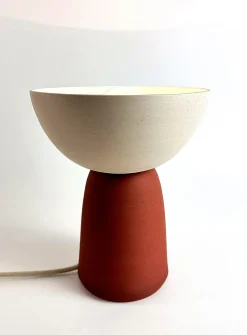 Crescent table lamp