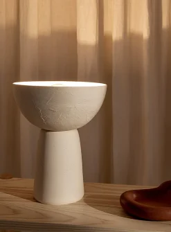 Crescent table lamp