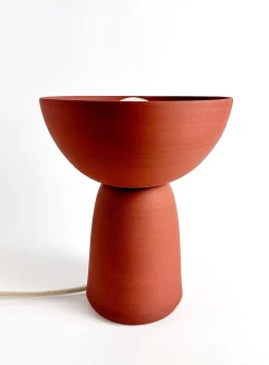 Crescent table lamp