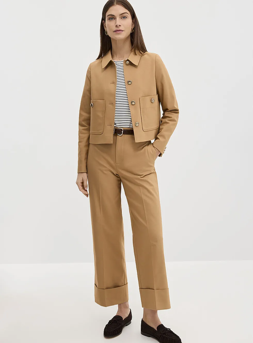 Crest buttons shirt-collar blazer