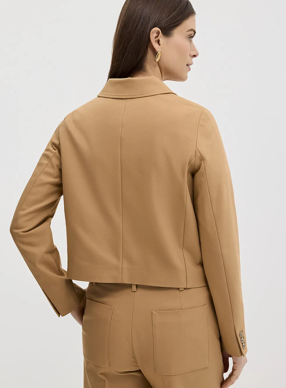 Crest buttons shirt-collar blazer