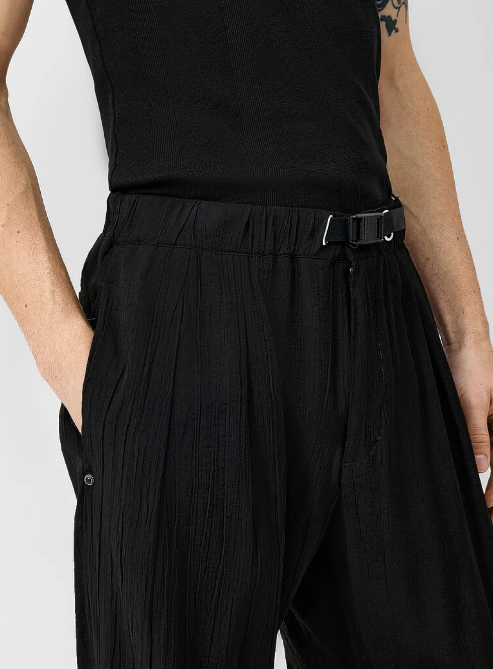 Crinkled pant