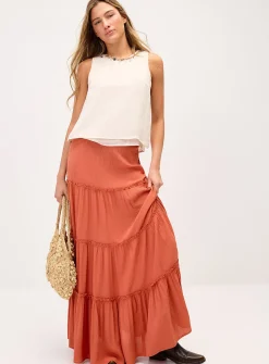 Crinkled ruffled-tier skirt