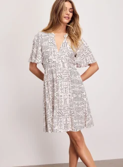 Crinkled texture flared minidress