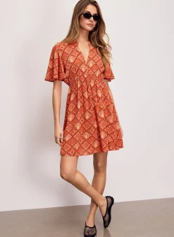 Crinkled texture flared minidress