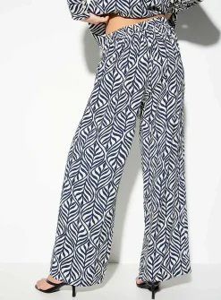 Crinkled texture printed wide-leg pant