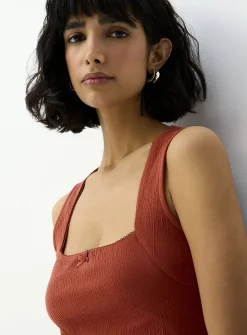 Crinkled texture square-neck cami