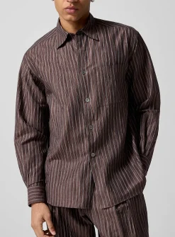 Crinkled texture striped brown shirt