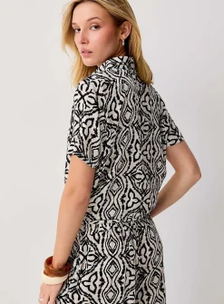 Crinkled texture tie-front cropped blouse