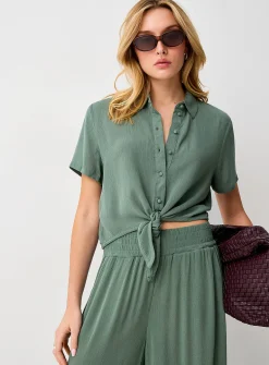 Crinkled texture tie-front cropped blouse