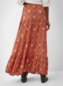 Crinkled tiered maxi skirt