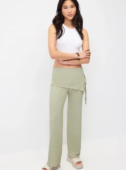 Crinkled wraparound pant