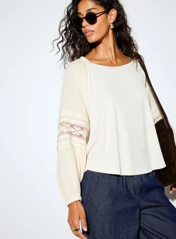 Crocheted puff-sleeve dual-material T-shirt