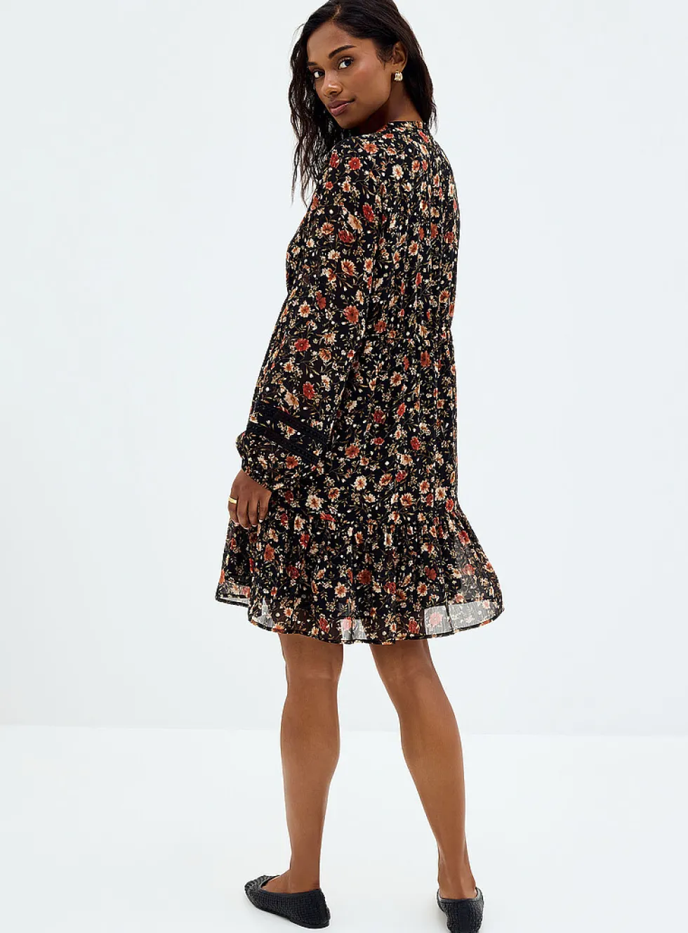 Crocheted trims floral chiffon dress