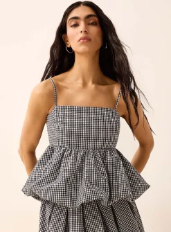 Cropped bubble-shape seersucker cami