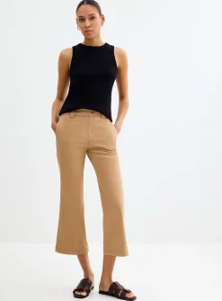 Cropped flared chino legging