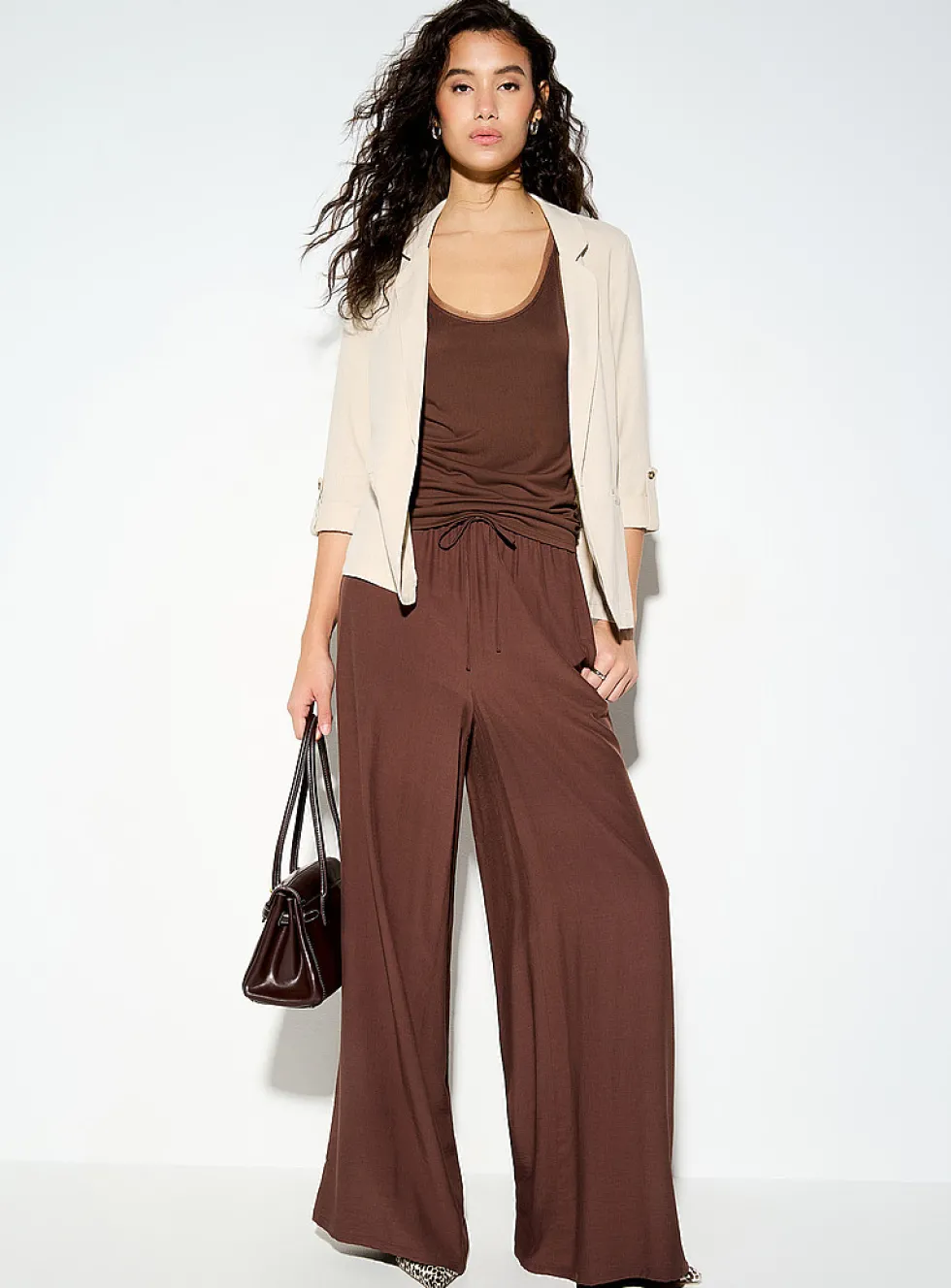 Cropped linen-blend open blazer