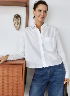 Cropped patch-pocket poplin shirt