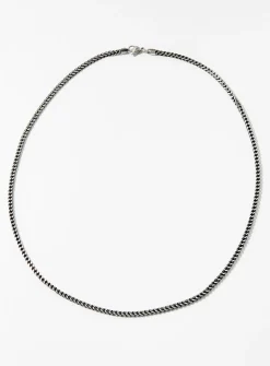 Cubical chain necklace