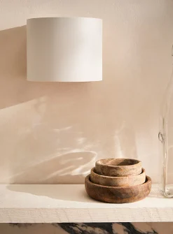 Curved modern sconce