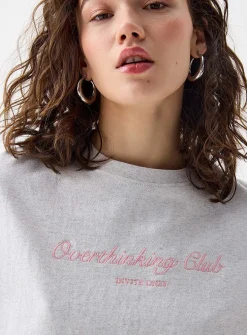 Cute embroidery loose T-shirt