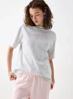 Cute embroidery loose T-shirt