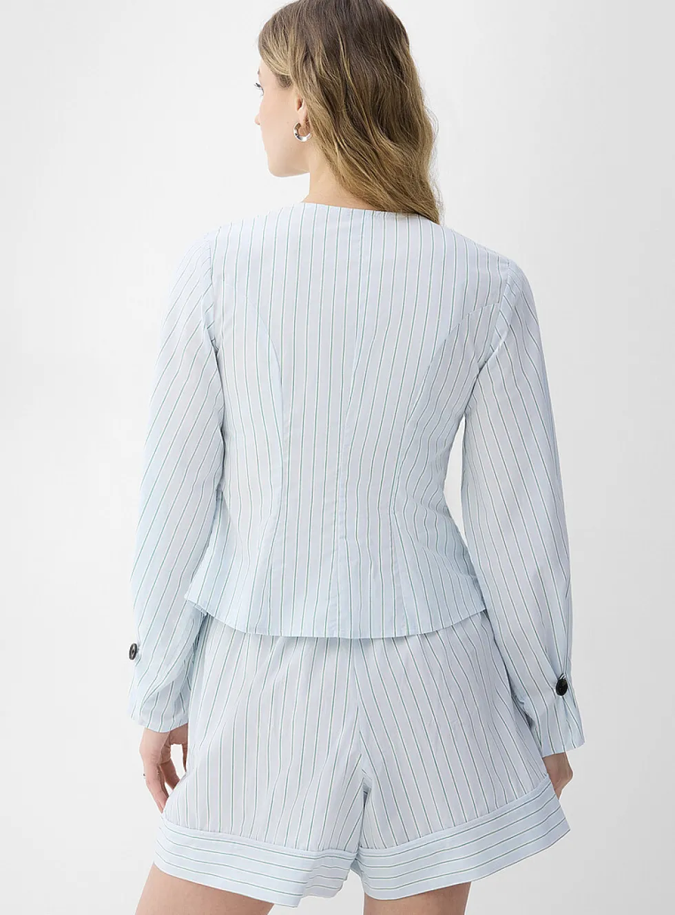 3D flower V-neck cinched poplin blouse