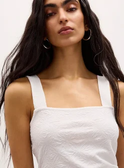 3D texture square-collar cami
