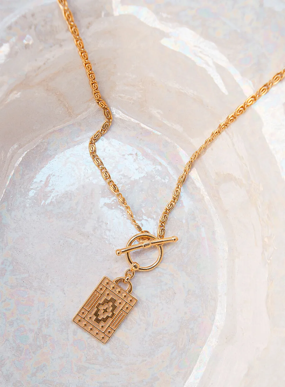 Damien gold necklace