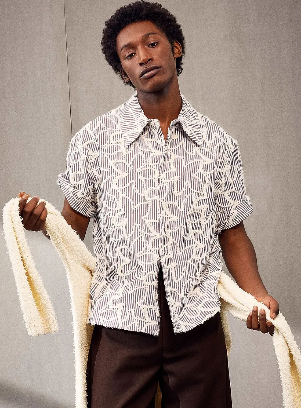 Dayot frayed flowers striped shirt