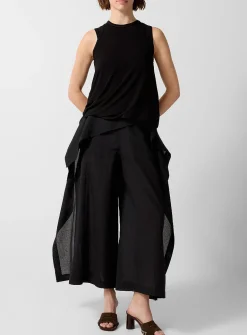 Deconstructed square pants