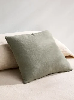 Delicately textured removable cover cushion